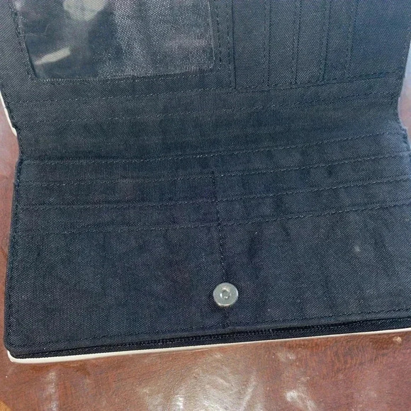 Ashley M artist series wallet - Picture 5 of 6